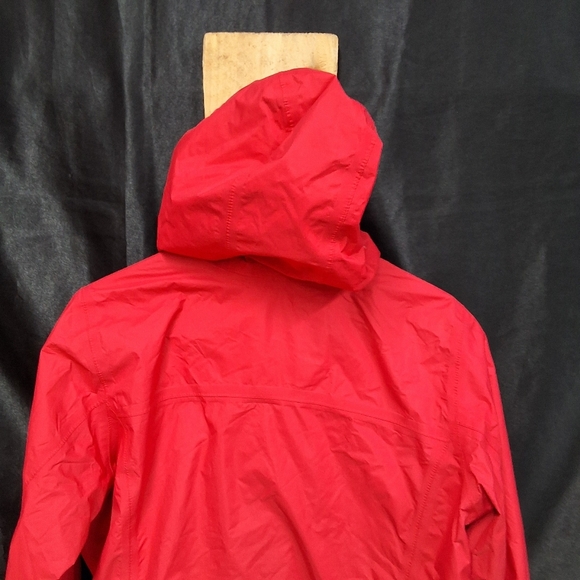 Columbia Sportswear Jacket in Red coral pink color - Picture 11 of 15